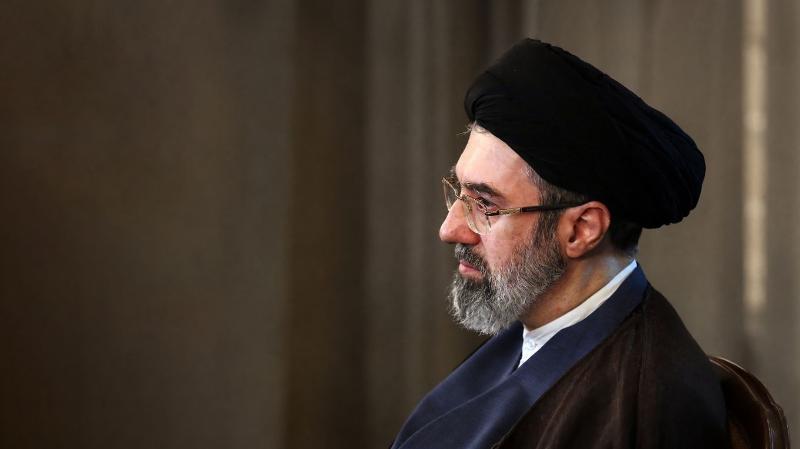 امروز چشم‌انداز غلبه نهایی حق بر باطل بیش از گذشته به عینیّت نزدیک شده است و شرط اول آن اتحاد مسلمین در مقابل کفر جهانی است